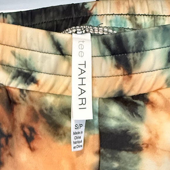 Tahari Tie-Dye Tee with Black, Orange, and Green - Picture 4 of 5